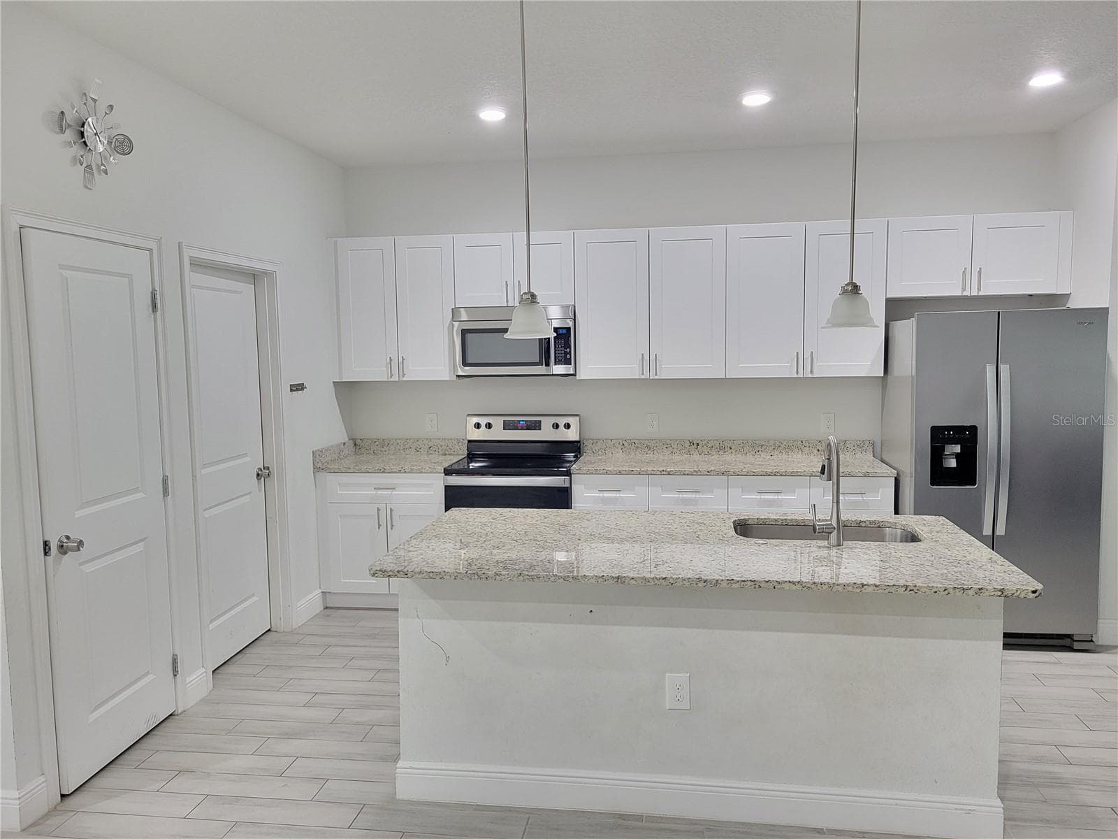 Kitchen - 1914 MANATEE LN, POINCIANA