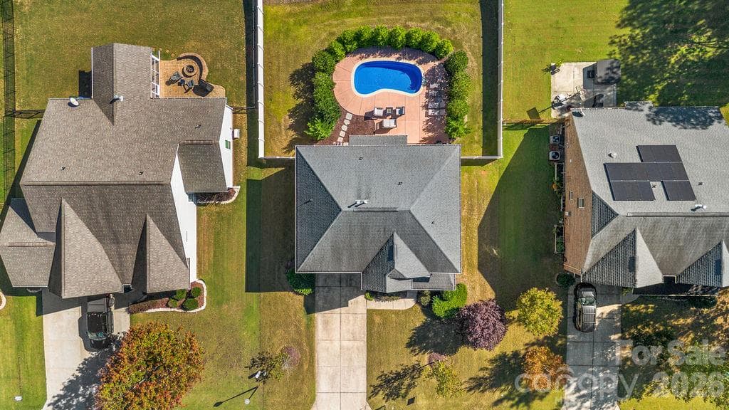 Single Family Residence at 7810 Grove Hall Avenue, Mint Hill, photo 7 of 38