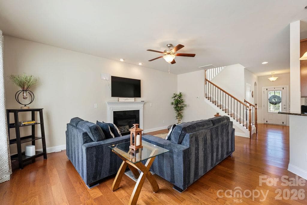 Single Family Residence at 7810 Grove Hall Avenue, Mint Hill, photo 11 of 38