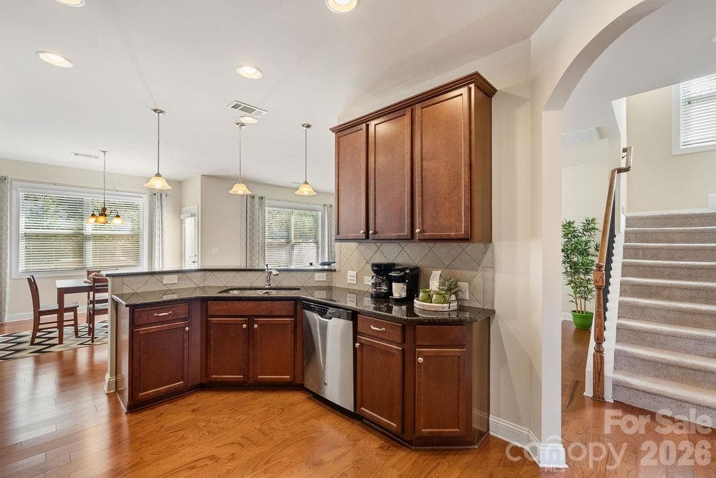 Single Family Residence at 7810 Grove Hall Avenue, Mint Hill, photo 15 of 38