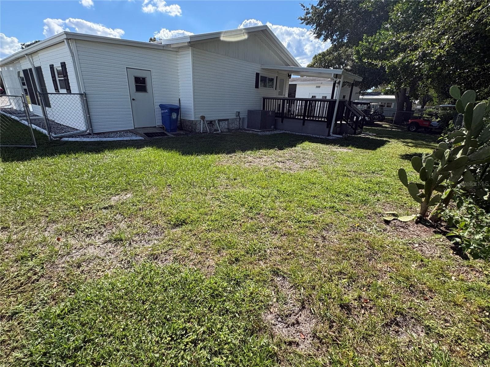 Backyard - 7507 DINSMORE ST, BROOKSVILLE