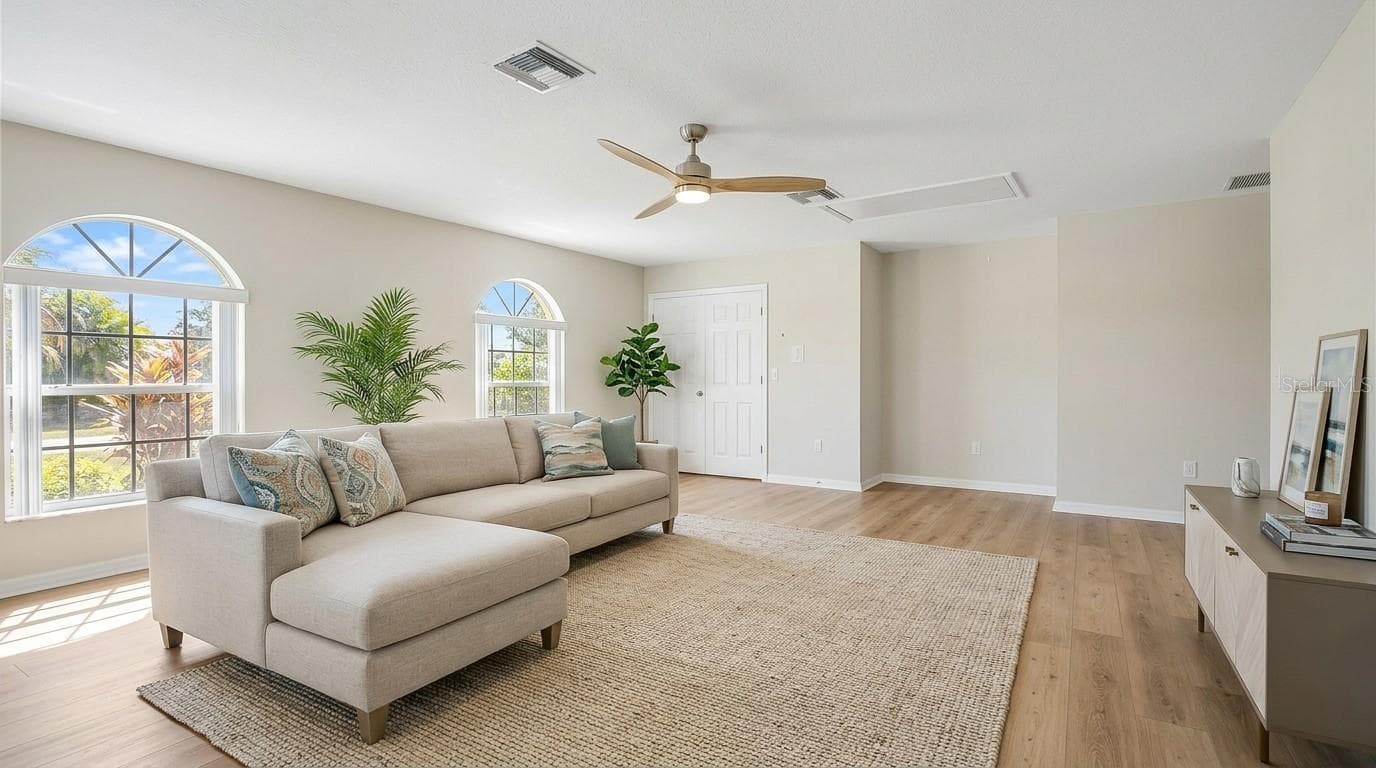 Bonus room perfect for entertaining guests - 7866 BARDMOOR HILL CIR, ORLANDO