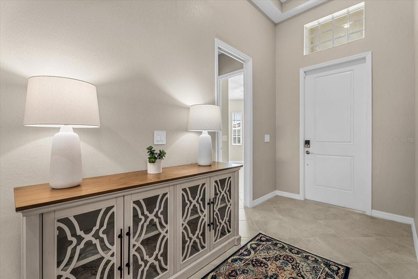 Single Family Residence at 17602 SANTORINI CT, VENICE, photo 16 of 63