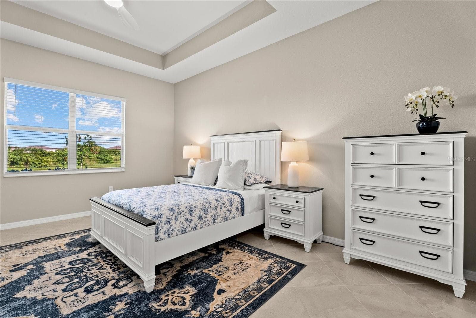 Single Family Residence at 17602 SANTORINI CT, VENICE, photo 19 of 63