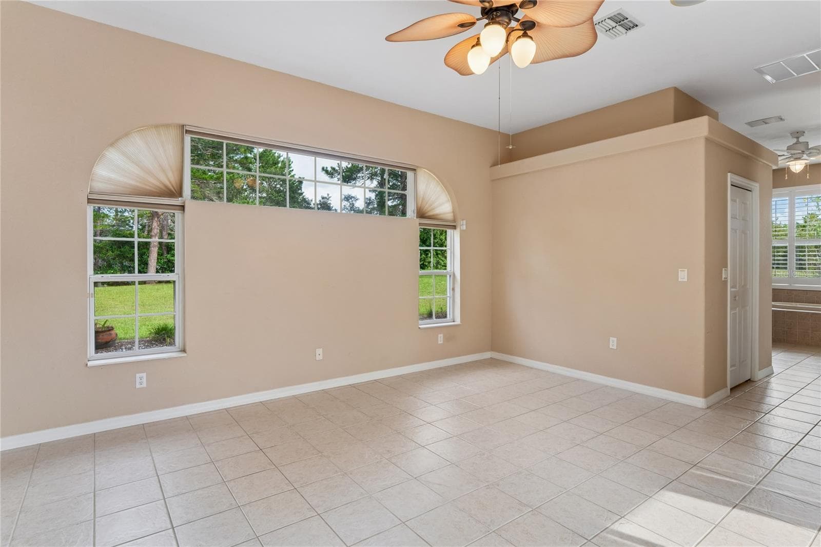 Owner's Suite - 10120 SHORTLEAF CT, WEEKI WACHEE