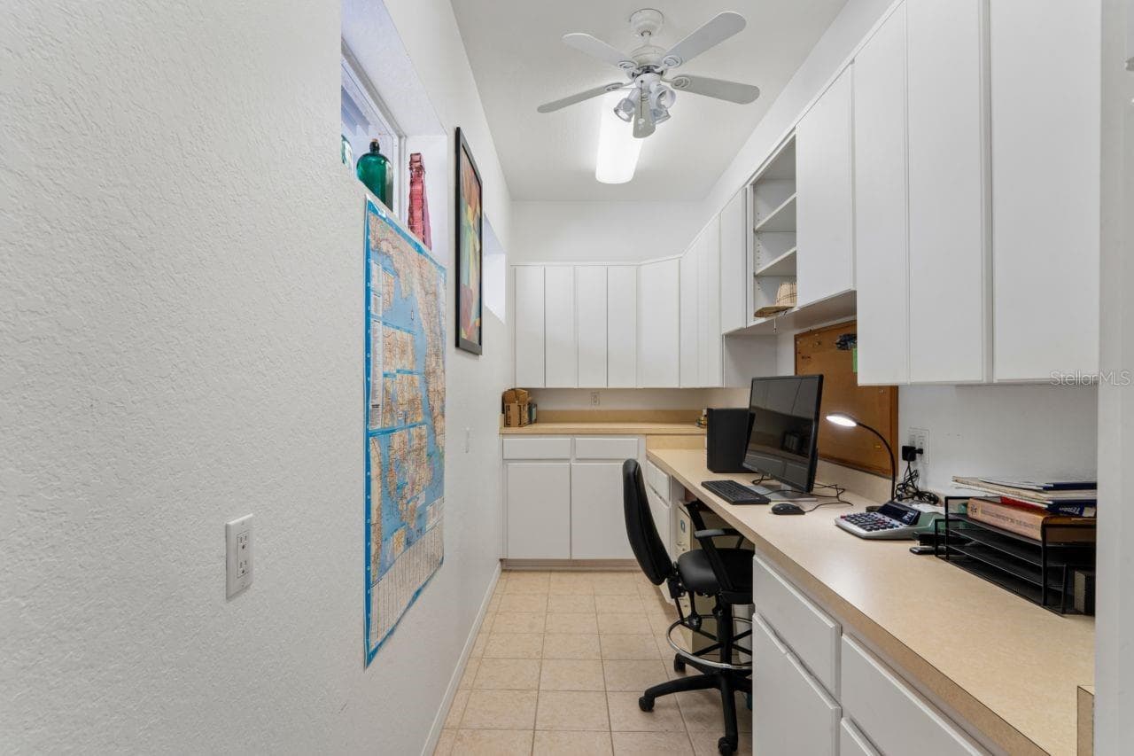 Craft Room - 10120 SHORTLEAF CT, WEEKI WACHEE