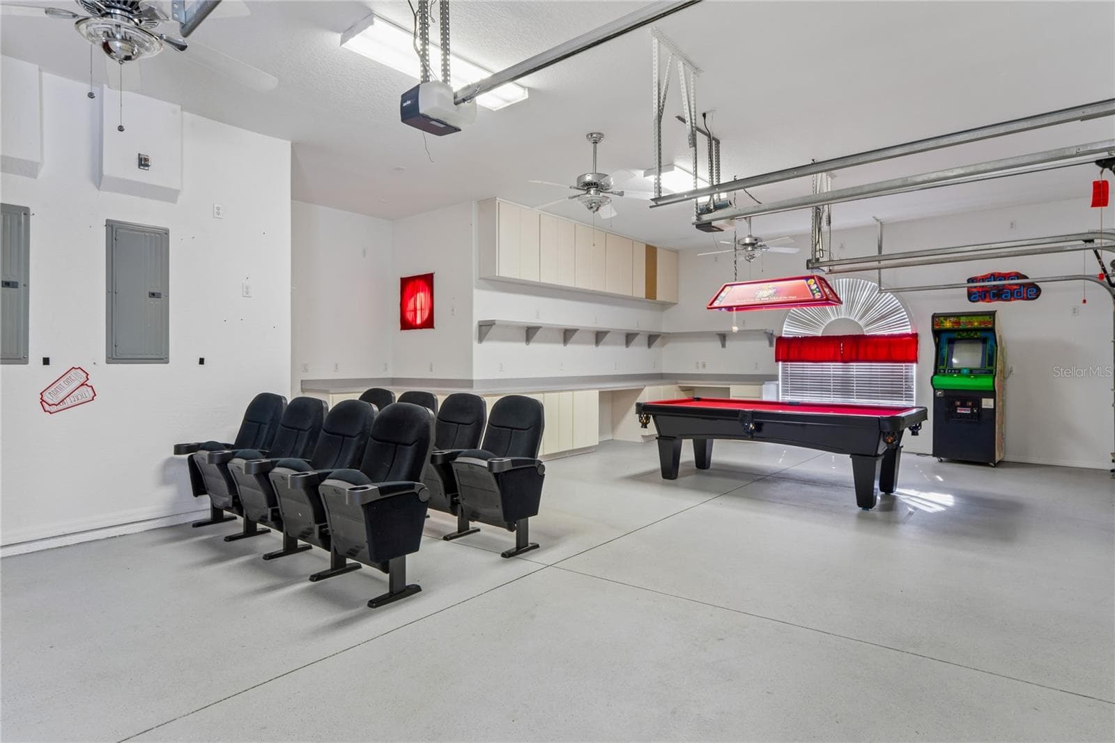 Rec/Movie Theater room - 10120 SHORTLEAF CT, WEEKI WACHEE