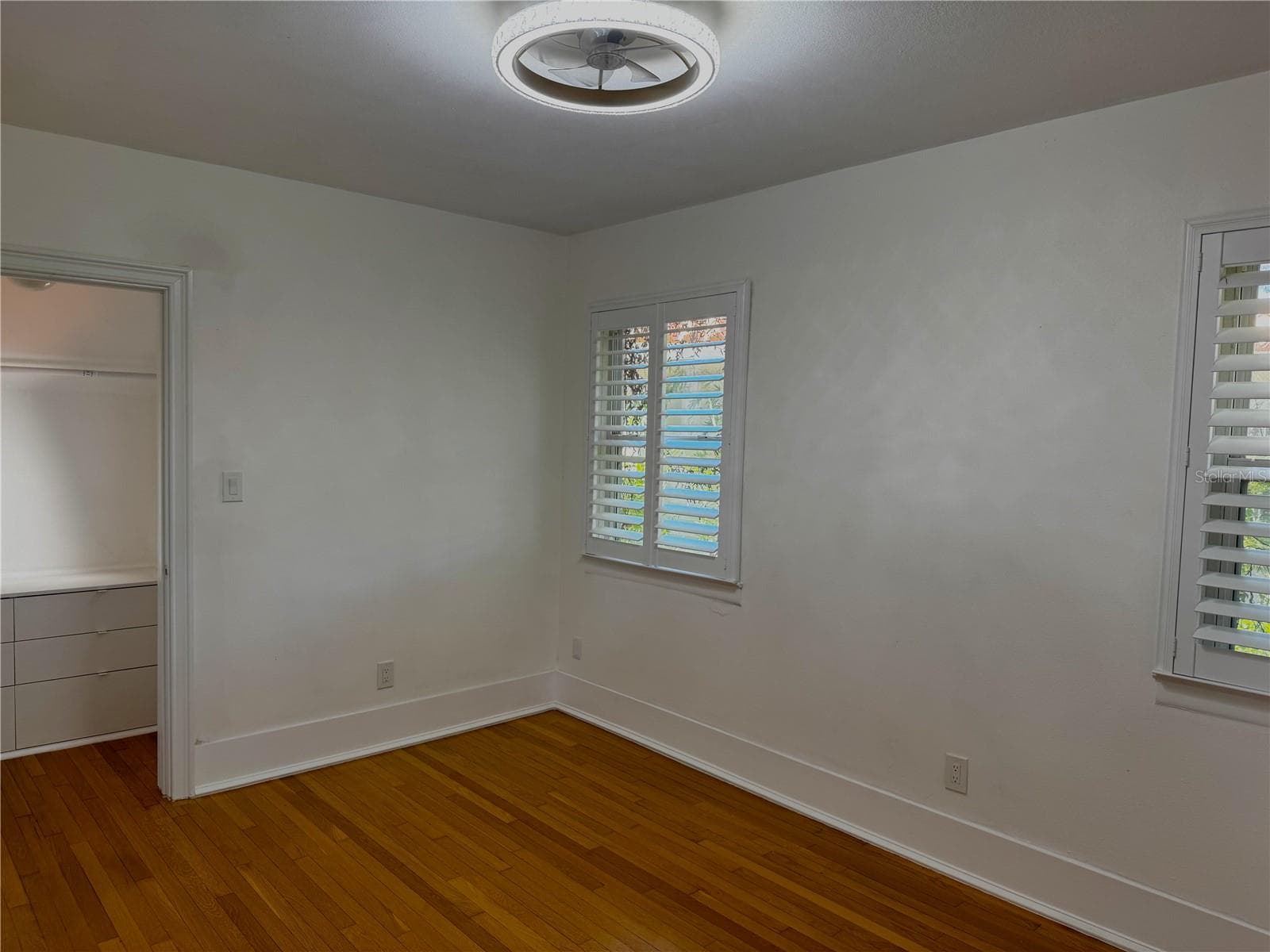 Single Family Residence at 908 S SUMMERLIN AVE, ORLANDO, photo 37 of 60