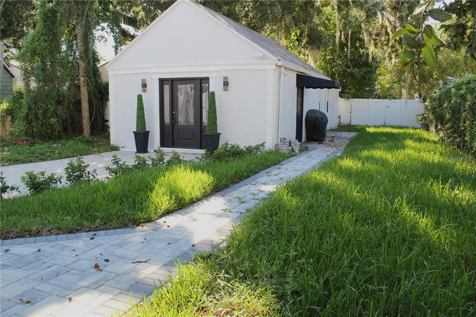 Single Family Residence at 908 S SUMMERLIN AVE, ORLANDO, photo 46 of 60