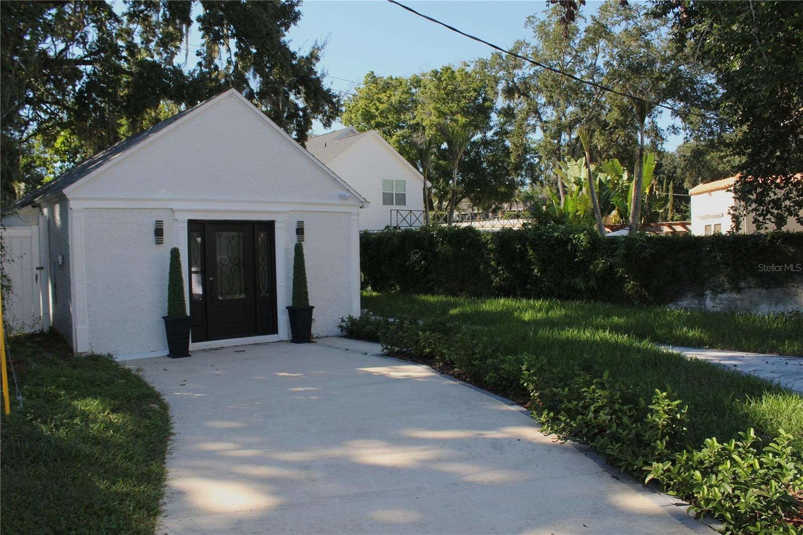Single Family Residence at 908 S SUMMERLIN AVE, ORLANDO, photo 49 of 60