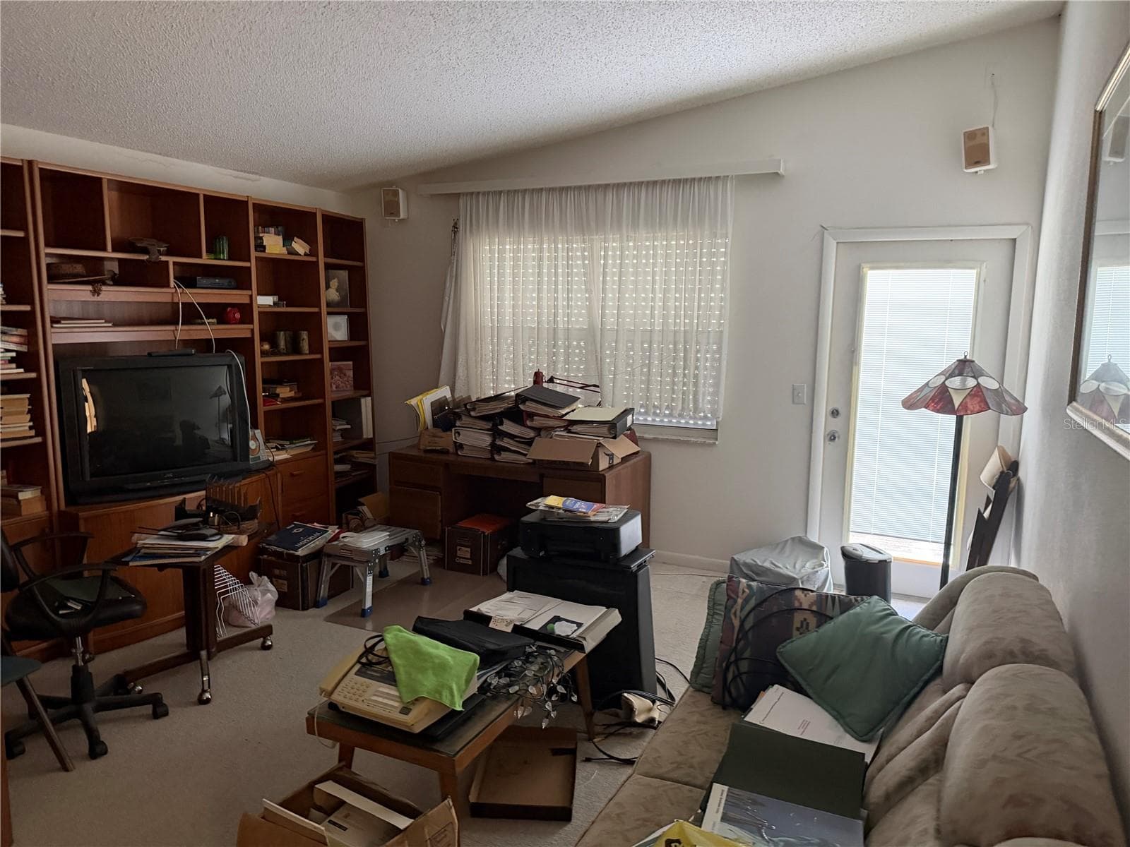 Single Family Residence at 1475 PALMETTO DR, SAFETY HARBOR, photo 2 of 11