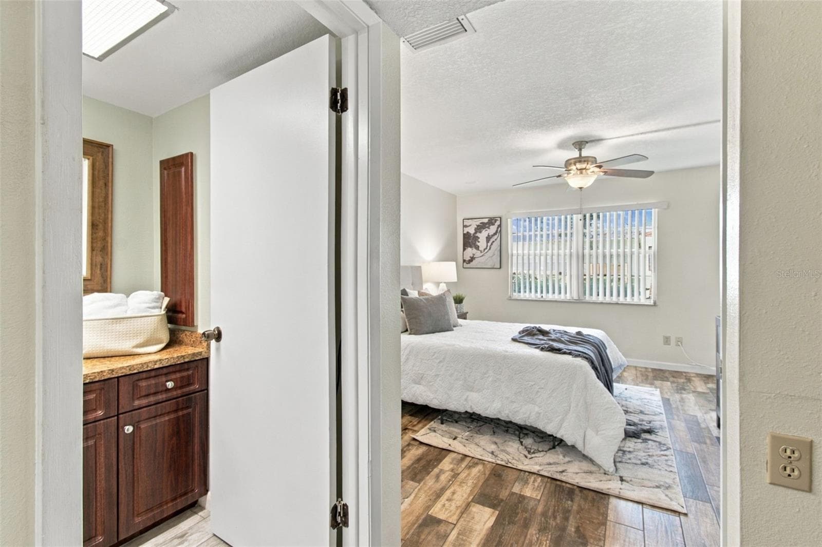 Condominium at 3411 TEESIDE DR #3411, NEW PORT RICHEY, photo 28 of 57