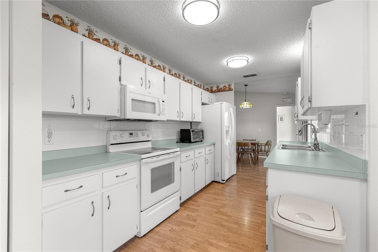 Plenty of prep area and cabinets - 6164 SW 84 LN, OCALA