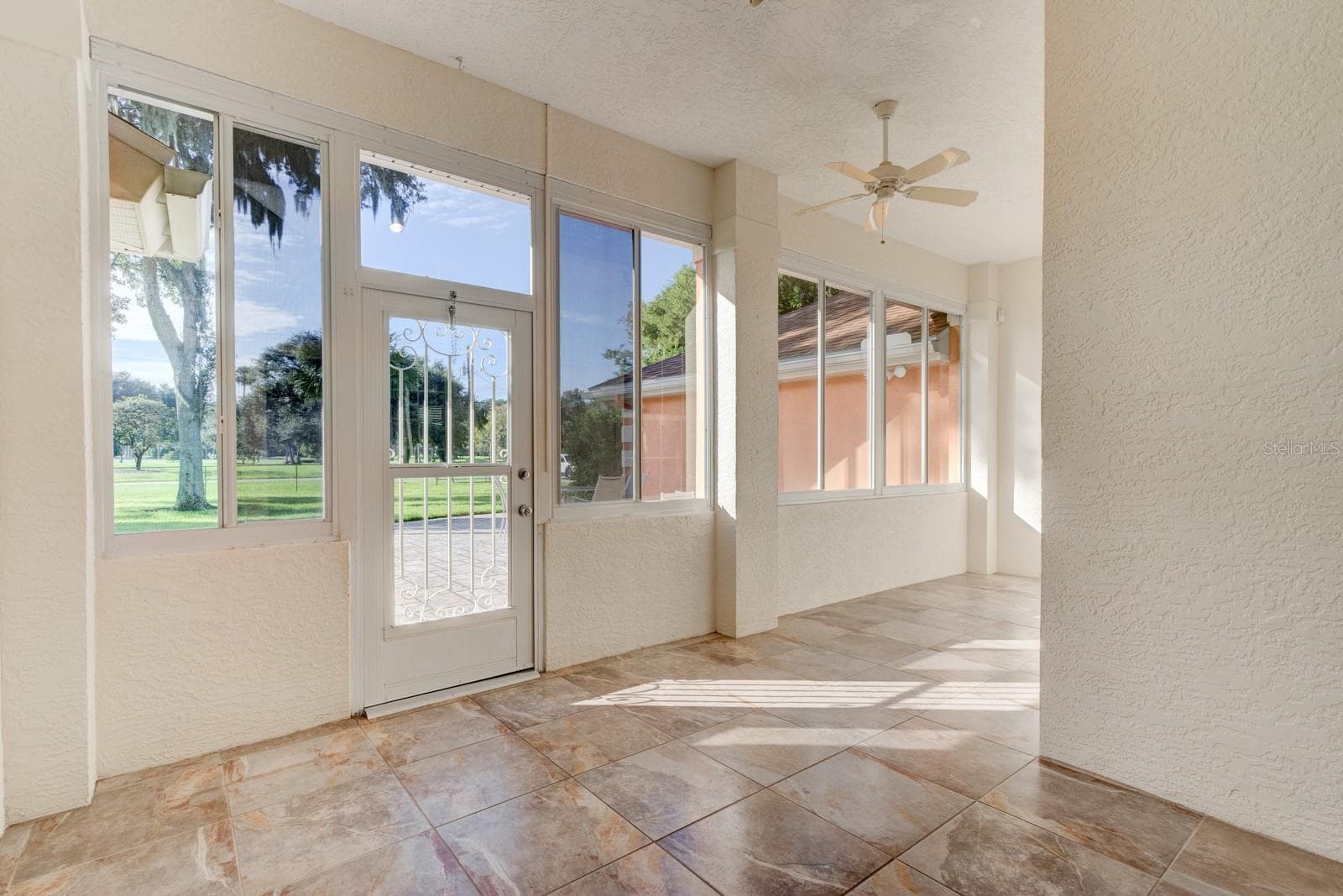 Enclosed Lanai Facing Out - 751 CALLE GRANDE ST, ORMOND BEACH