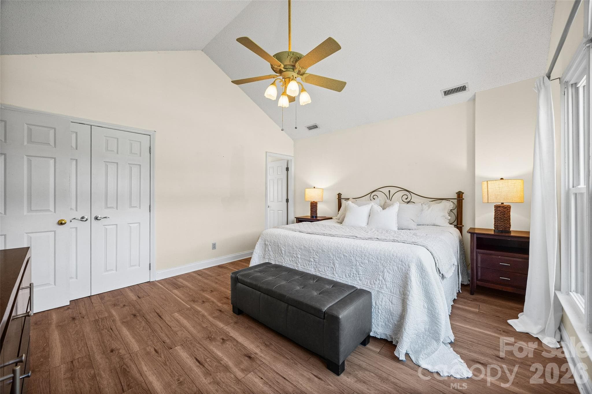 Vaulted ceiling and large walk in closet - 3117 Monte Drive, Monroe