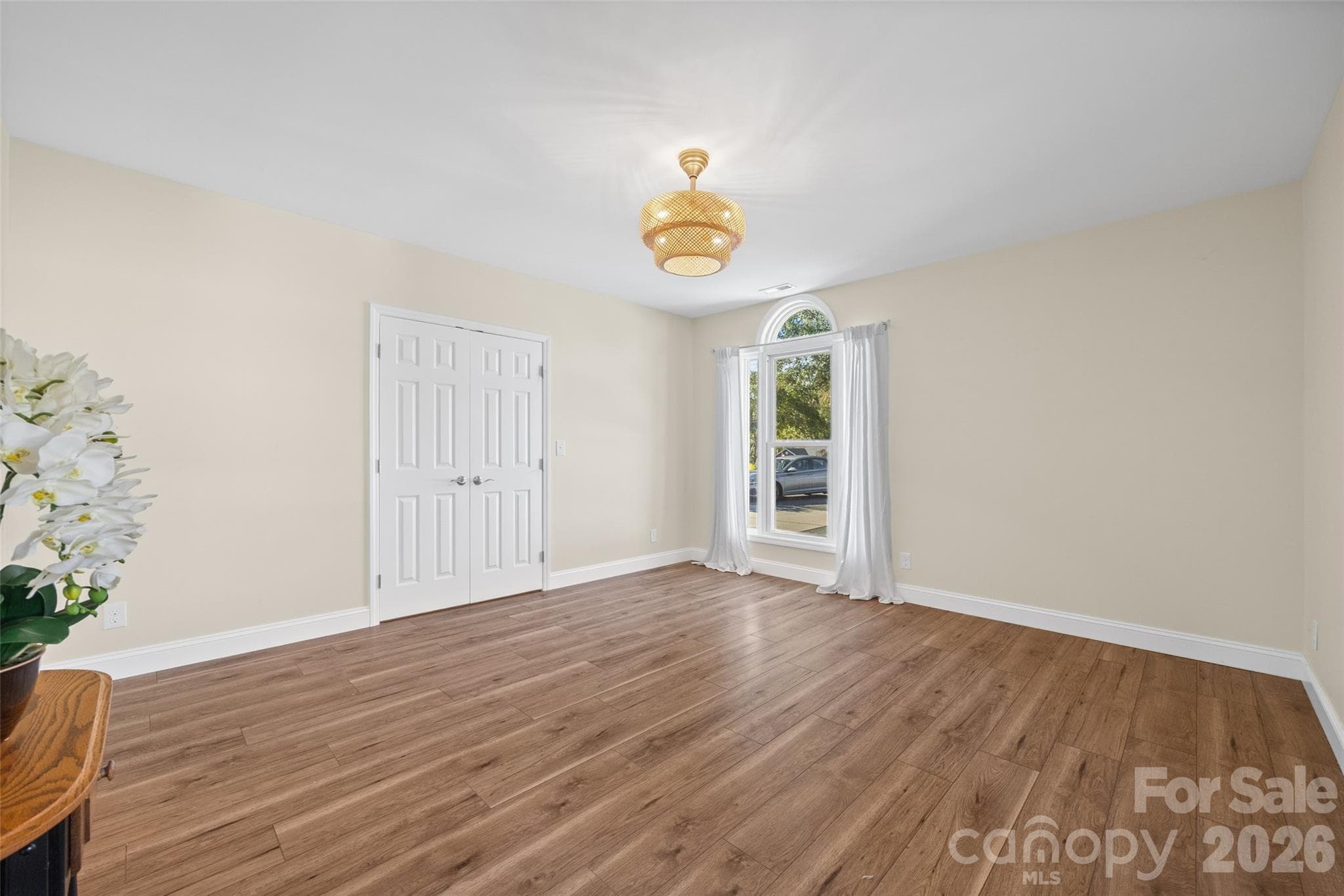 Flex room in office addition with walk in closet. - 3117 Monte Drive, Monroe