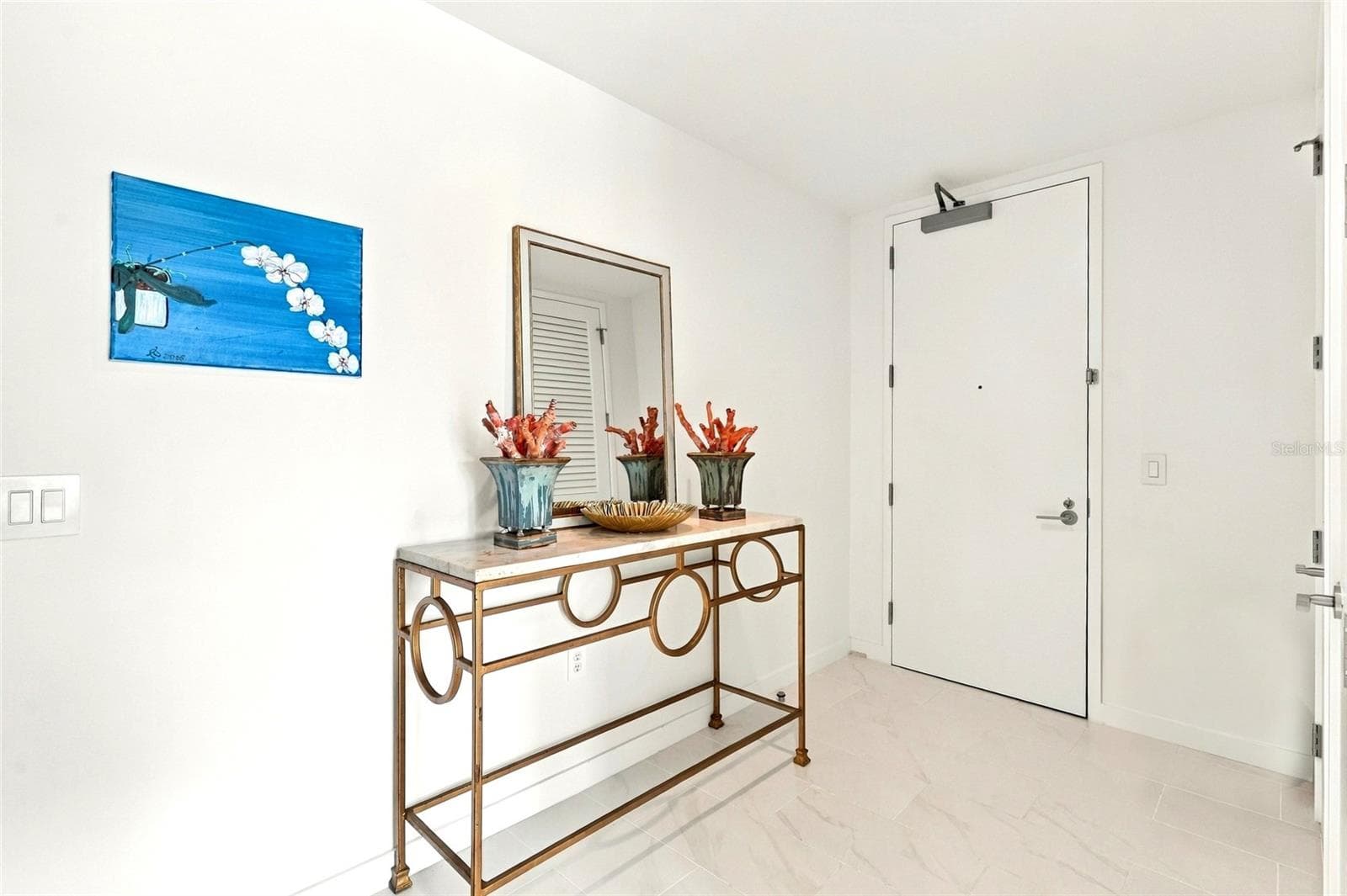 3rd Floor Entryway - 400 CENTRAL AVE #301, ST PETERSBURG