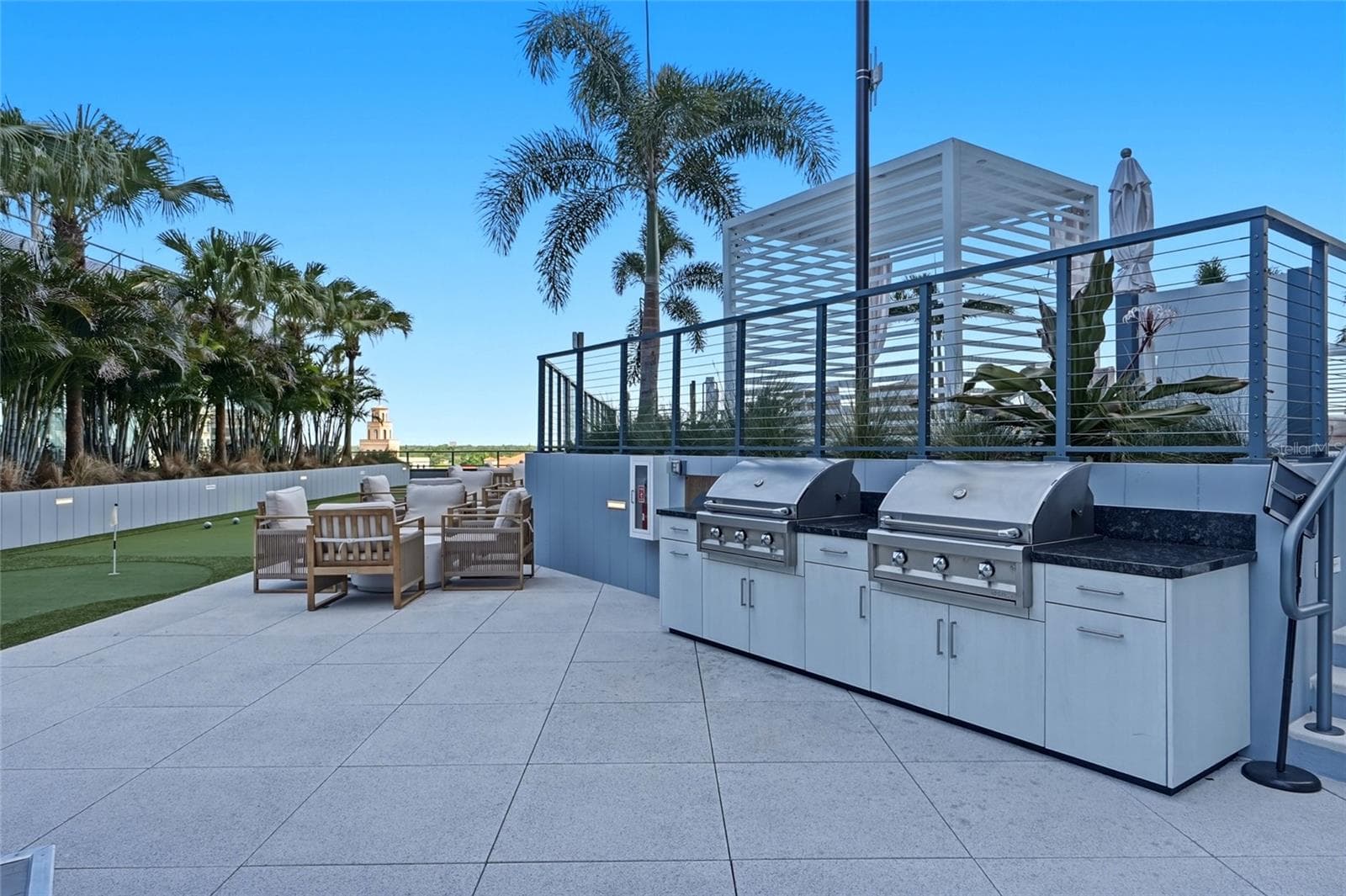 Condominium at 400 CENTRAL AVE #301, ST PETERSBURG, photo 25 of 34