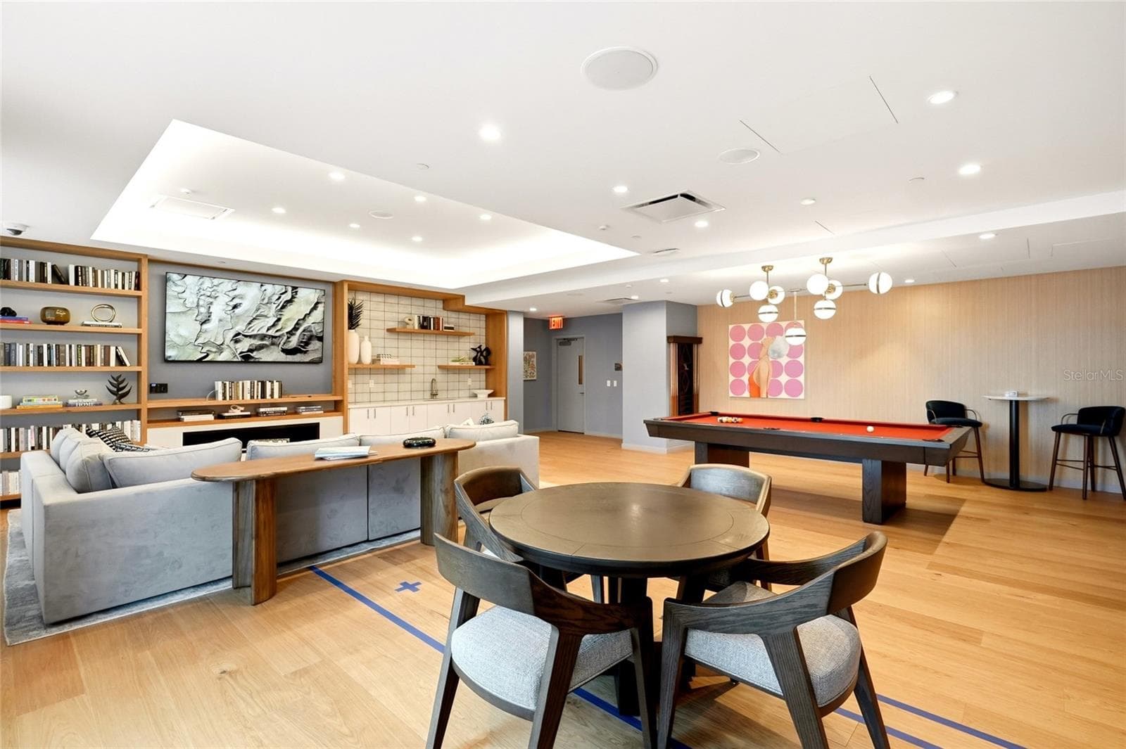 Condominium at 400 CENTRAL AVE #301, ST PETERSBURG, photo 28 of 34