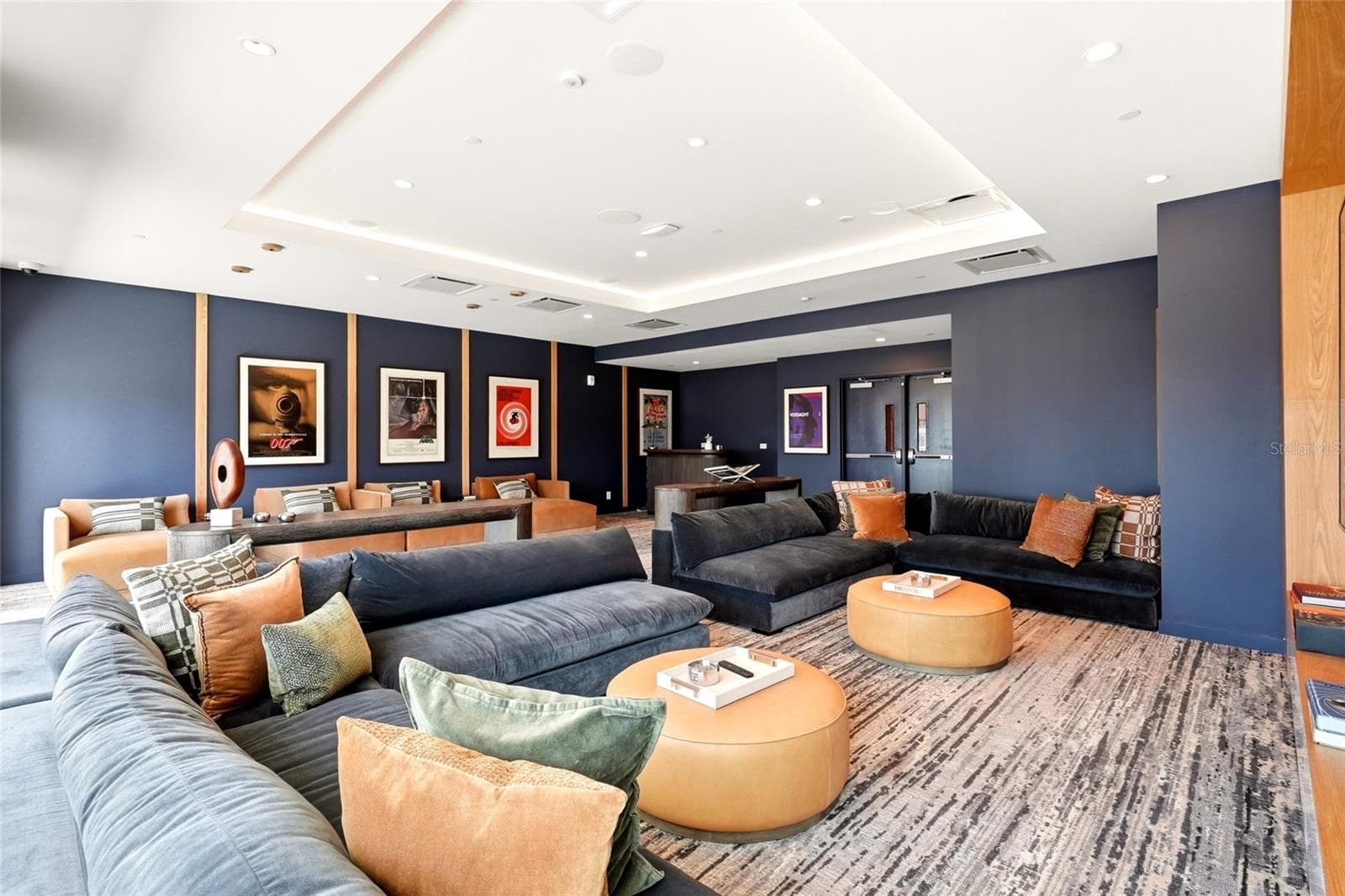 Condominium at 400 CENTRAL AVE #301, ST PETERSBURG, photo 31 of 34