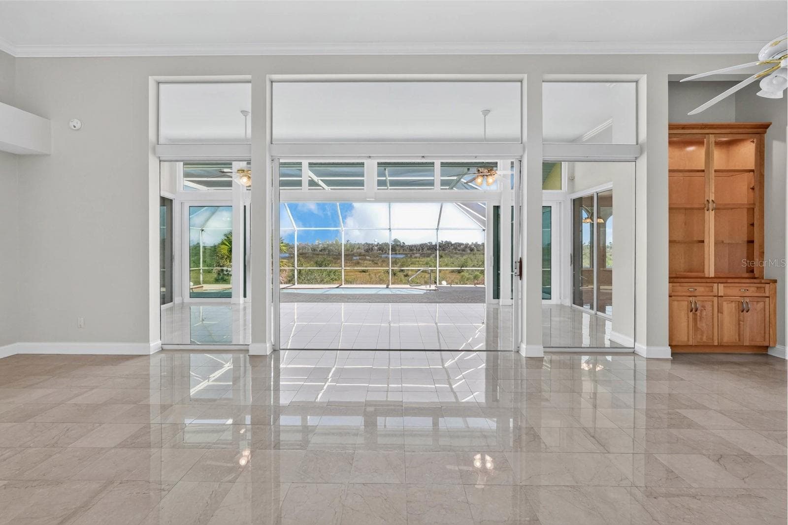 Beautiful Open Living Space - 74 COVINGTON LN, PALM COAST