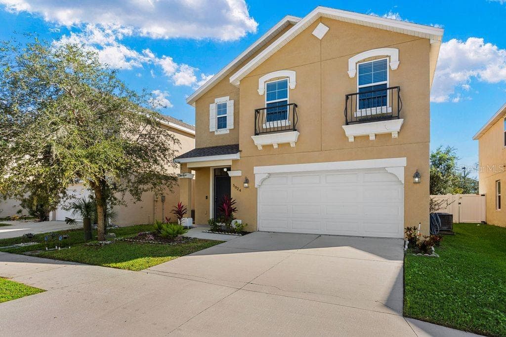 Single Family Residence at 5024 SAN PALERMO DR, BRADENTON, photo 2 of 66