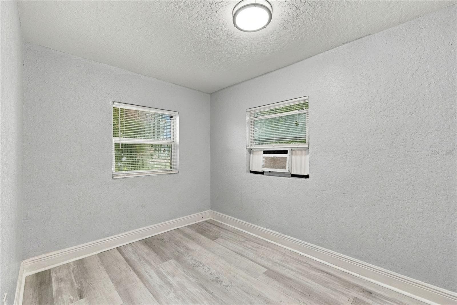 Quadruplex at 3106 N 17TH ST, TAMPA, photo 34 of 37