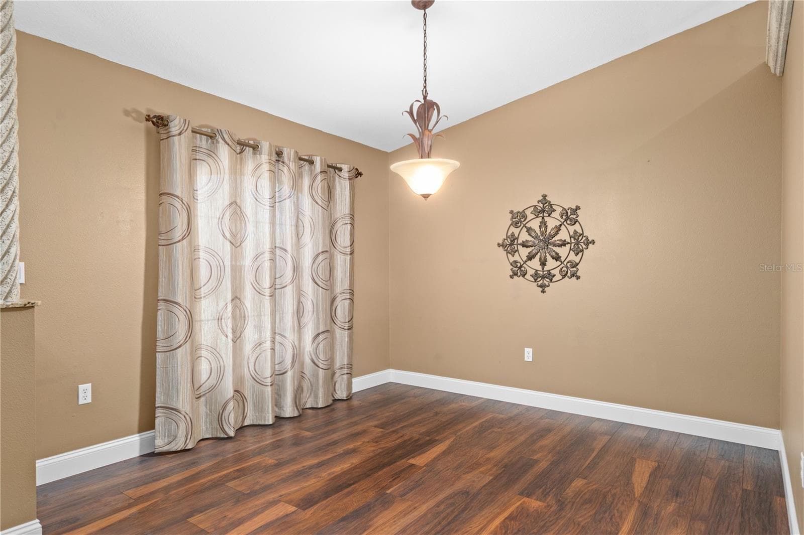 Single Family Residence at 5252 MENTMORE, SPRING HILL, photo 12 of 57