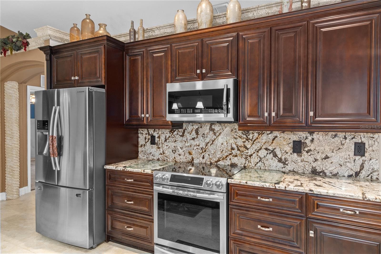 Single Family Residence at 5252 MENTMORE, SPRING HILL, photo 24 of 57