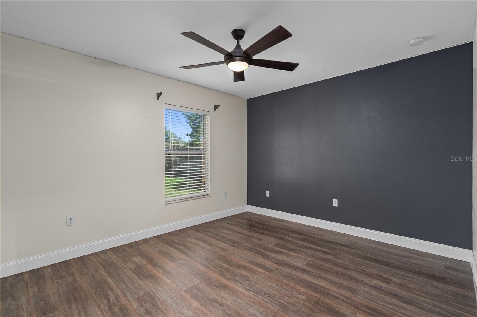 Single Family Residence at 5252 MENTMORE, SPRING HILL, photo 41 of 57