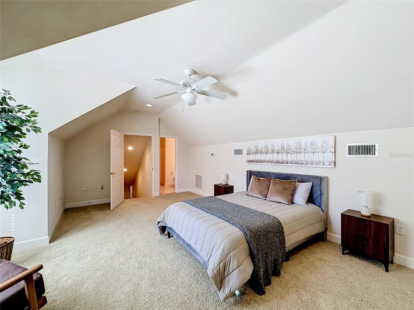 5th bedroom - Upstairs - 3680 SW 86TH ST, GAINESVILLE