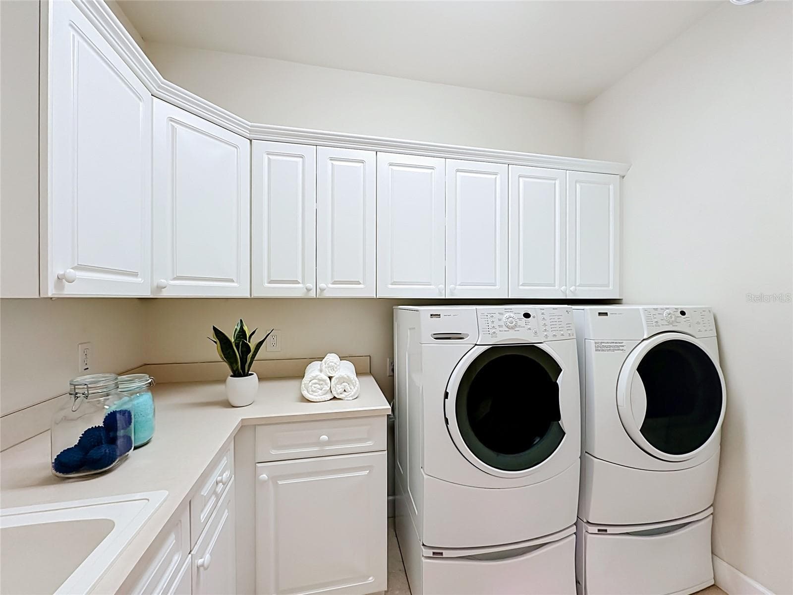 Laundry Room - 3680 SW 86TH ST, GAINESVILLE
