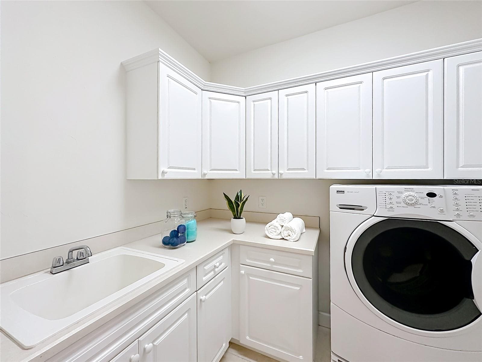 Laundry Room - 3680 SW 86TH ST, GAINESVILLE