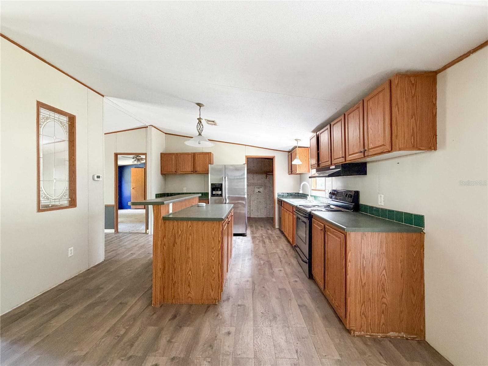 Manufactured Home at 19413 SW STATE ROAD 47, FORT WHITE, photo 15 of 25