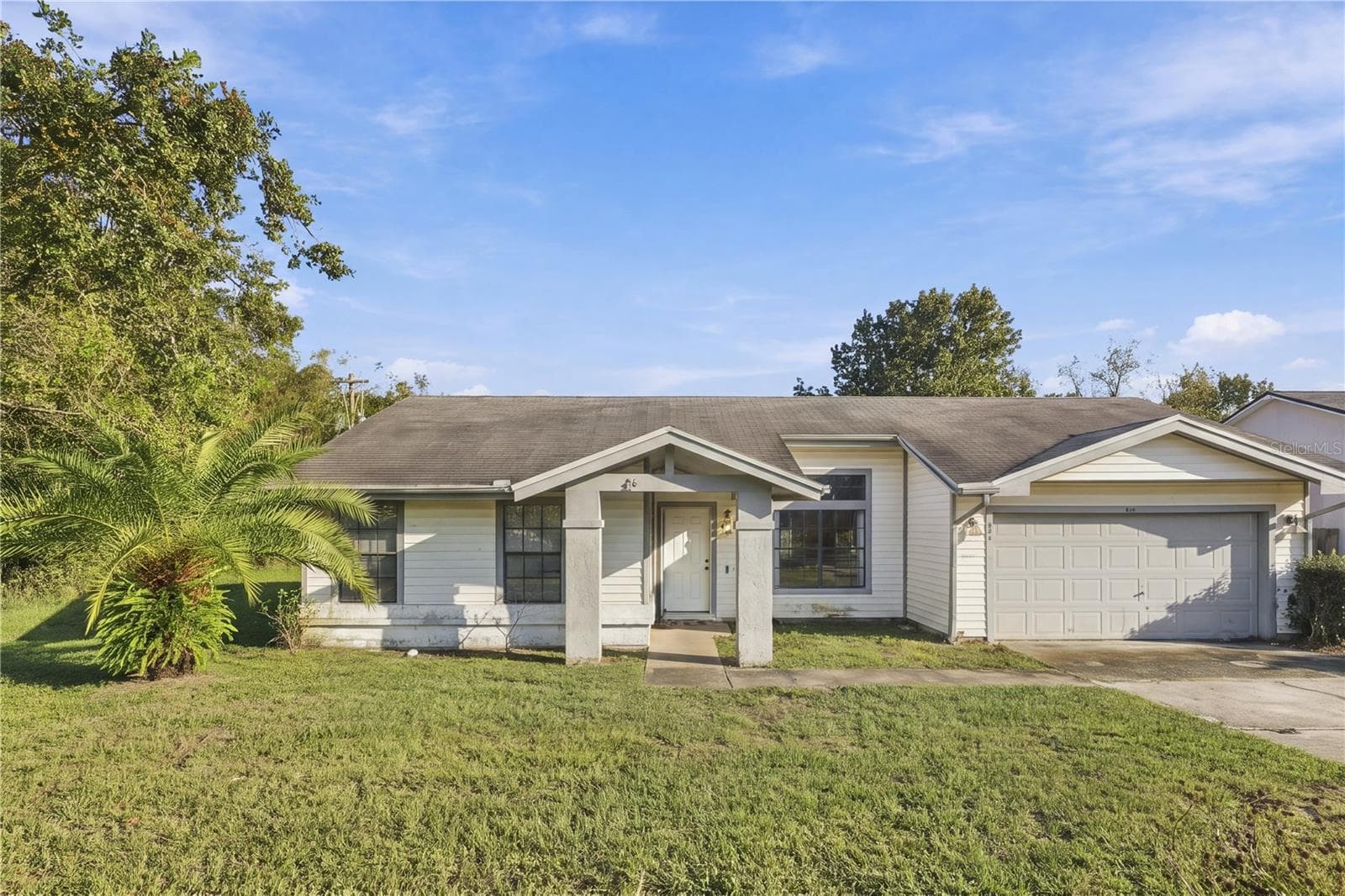 Single Family Residence at 659 SAINT JOHNS RIVER DR, SANFORD, photo 2 of 28