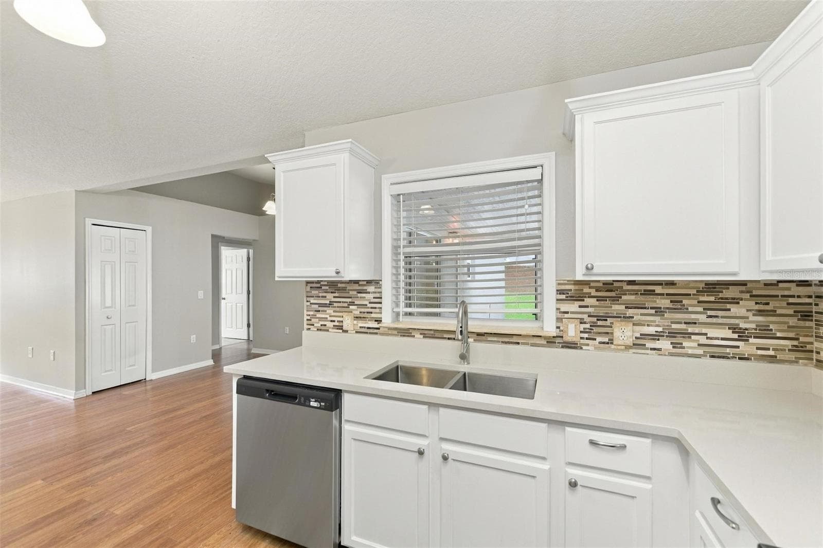 Single Family Residence at 1206 STONEWATER CIR, OCOEE, photo 16 of 40