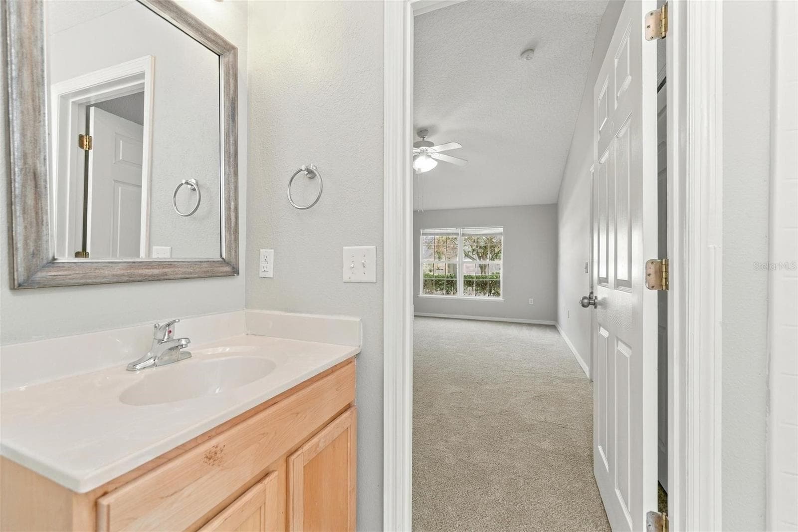 Single Family Residence at 1206 STONEWATER CIR, OCOEE, photo 21 of 40