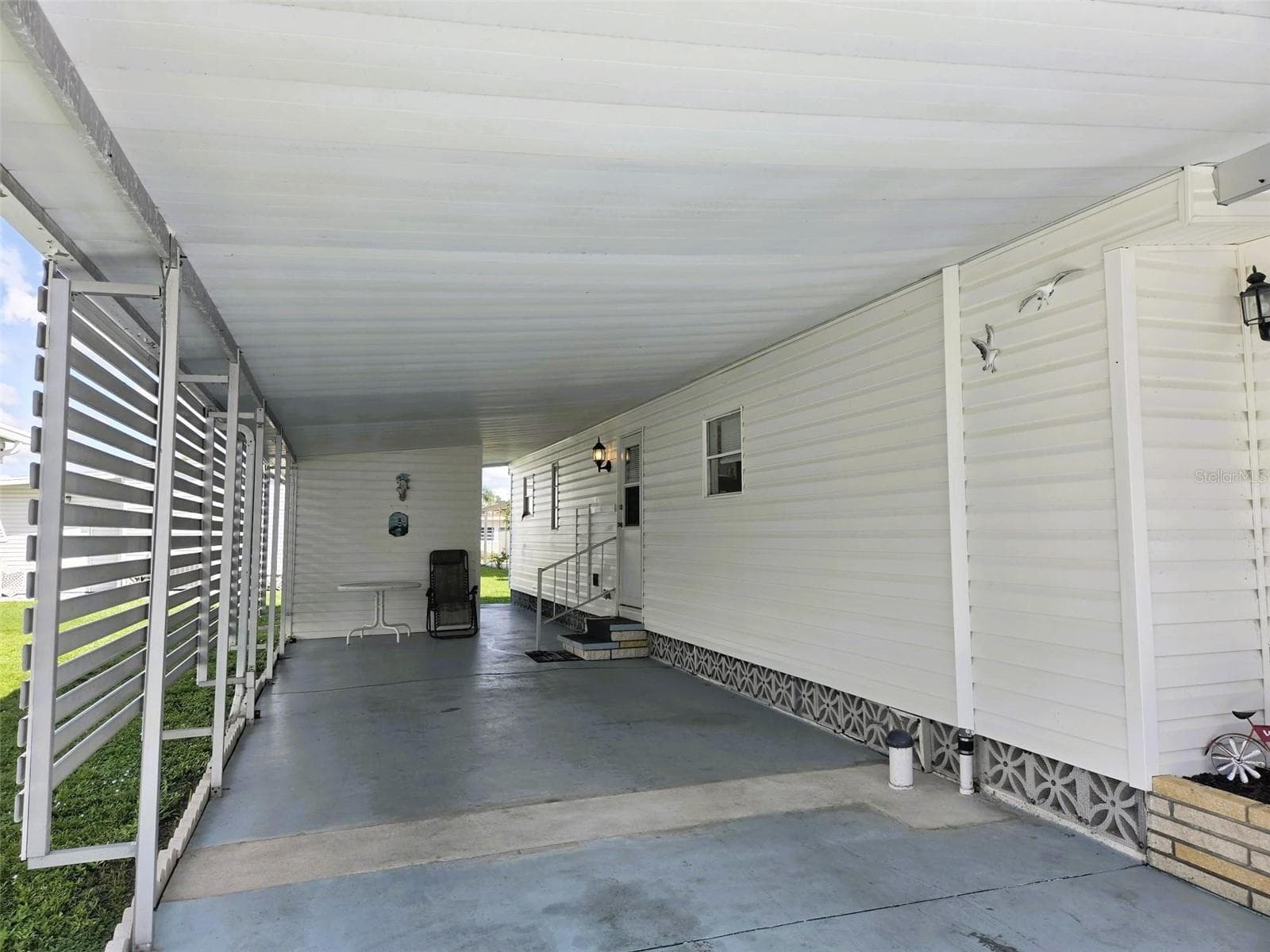 Manufactured Home at 3309 OAKWOOD BLVD S, SARASOTA, photo 4 of 36