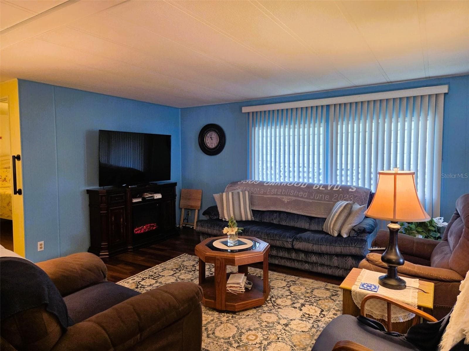 Living Room all furniture is included - 3309 OAKWOOD BLVD S, SARASOTA