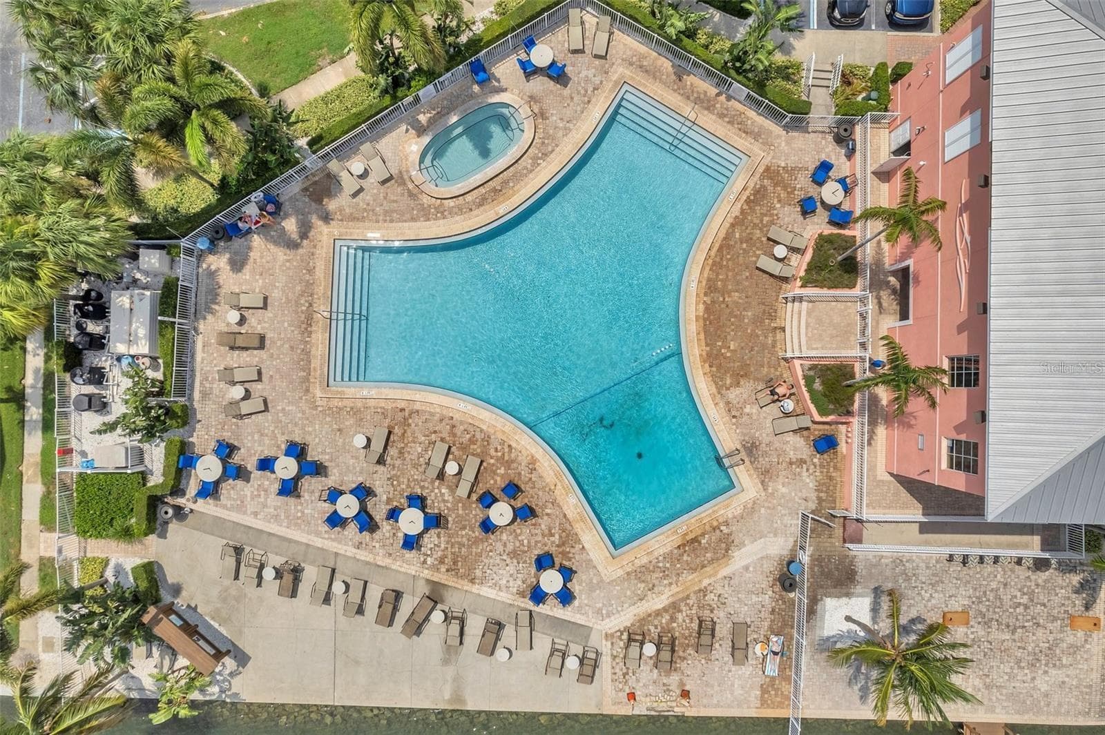 MAIN POOL AND HOTTUB - 4985 COBIA DR SE #B, ST PETERSBURG