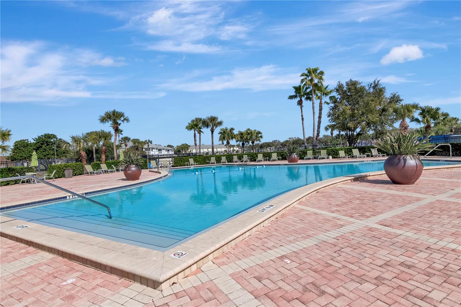 GYM HEATED POOL - 4985 COBIA DR SE #B, ST PETERSBURG