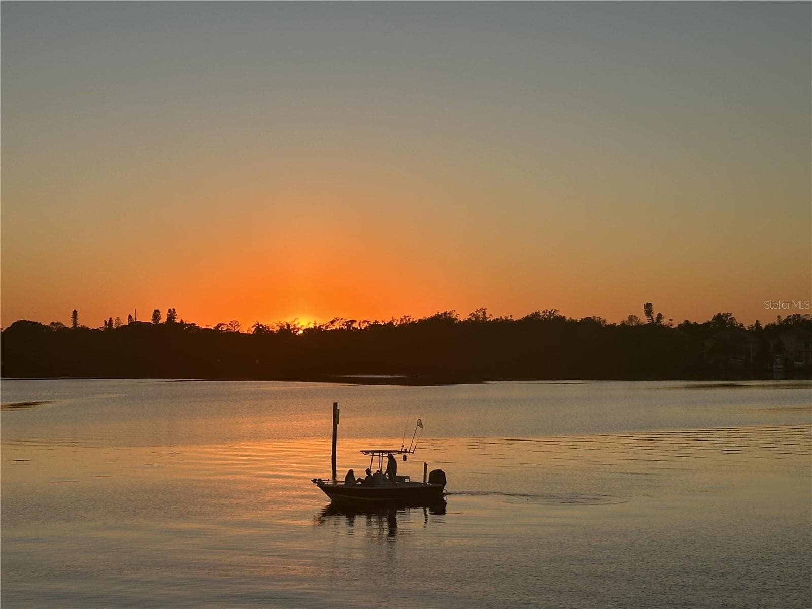 AMAZING SUNSET VIEWS - 4985 COBIA DR SE #B, ST PETERSBURG