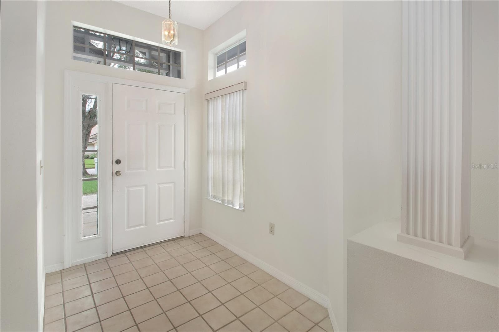 Single Family Residence at 3924 LAKE MIRAGE BLVD, ORLANDO, photo 3 of 36