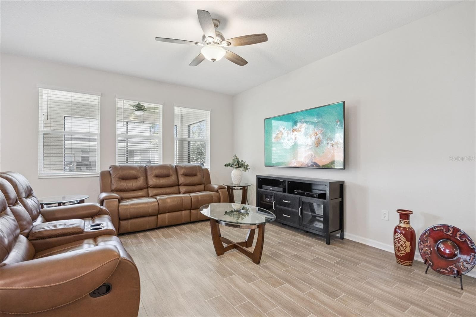Natural Light in Living Room - 5309 AMERSHAM LN, ST CLOUD