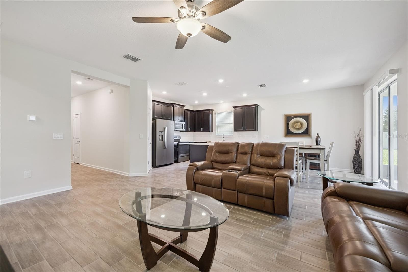 Living Room - 5309 AMERSHAM LN, ST CLOUD