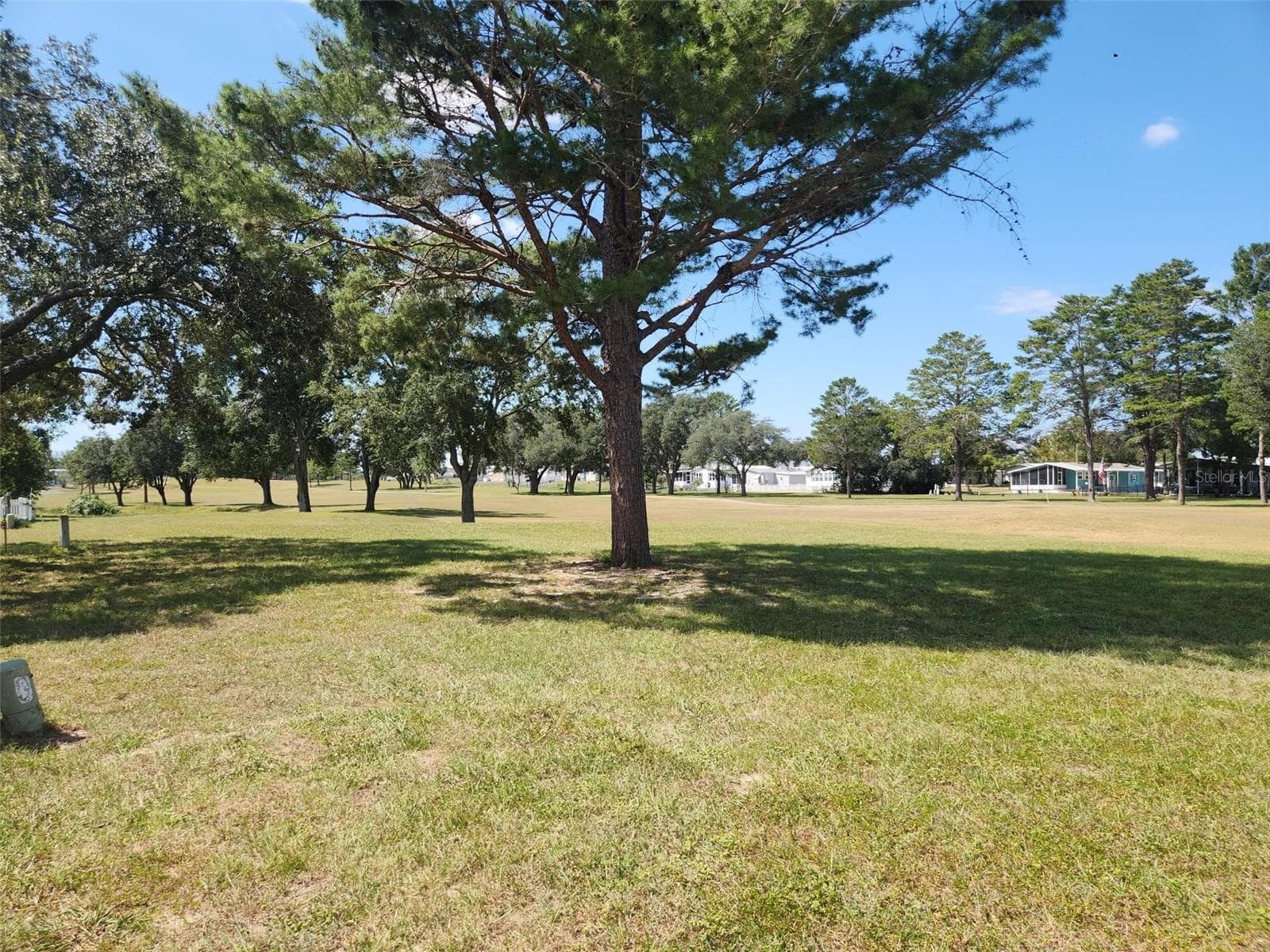 Manufactured Home at 15461 BROOKRIDGE BLVD, BROOKSVILLE, photo 8 of 33