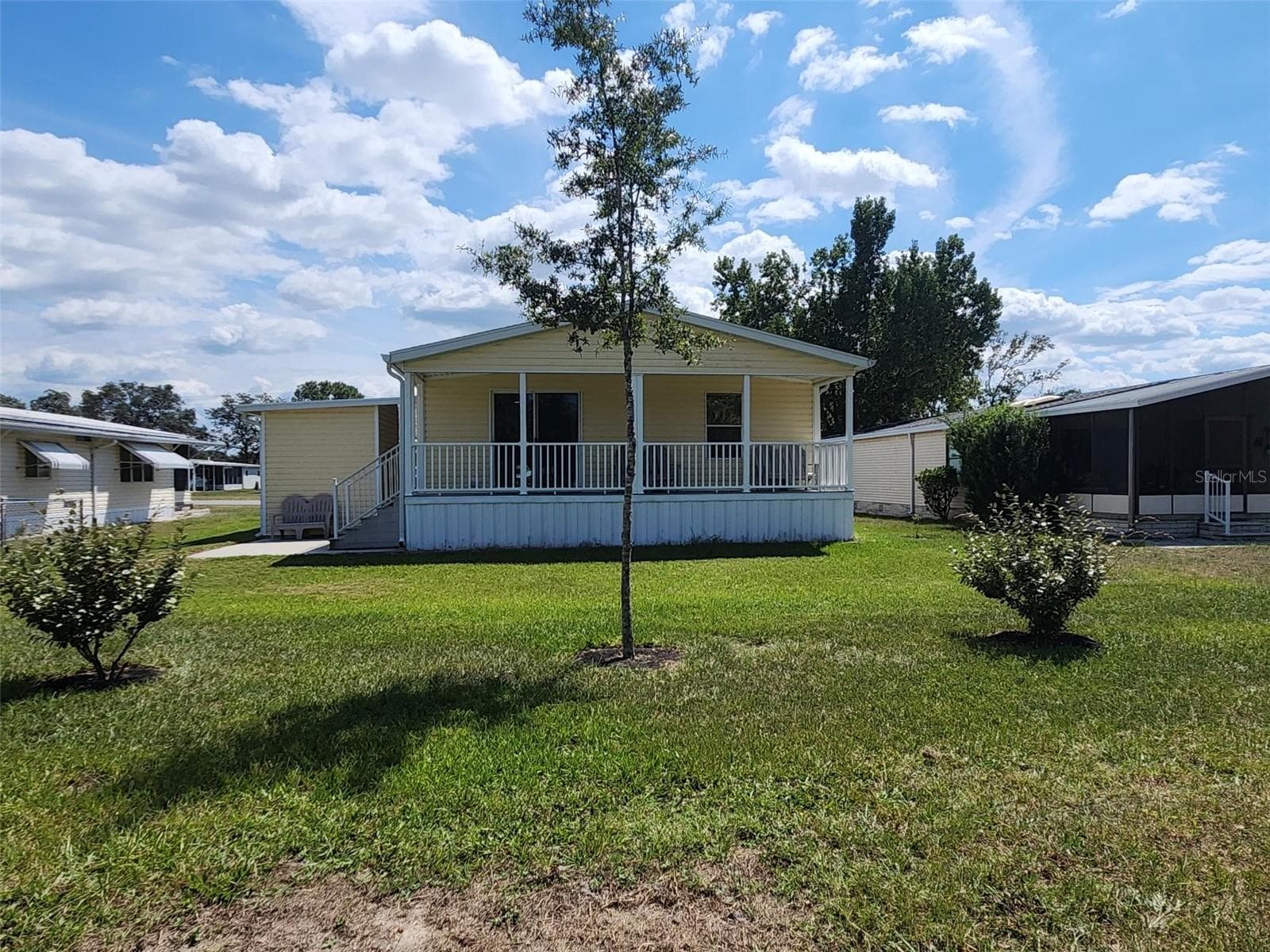 Manufactured Home at 15461 BROOKRIDGE BLVD, BROOKSVILLE, photo 9 of 33
