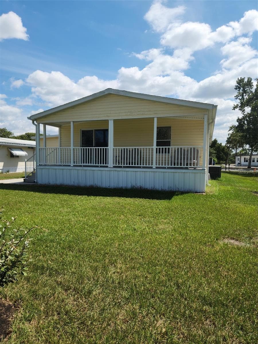 Manufactured Home at 15461 BROOKRIDGE BLVD, BROOKSVILLE, photo 10 of 33