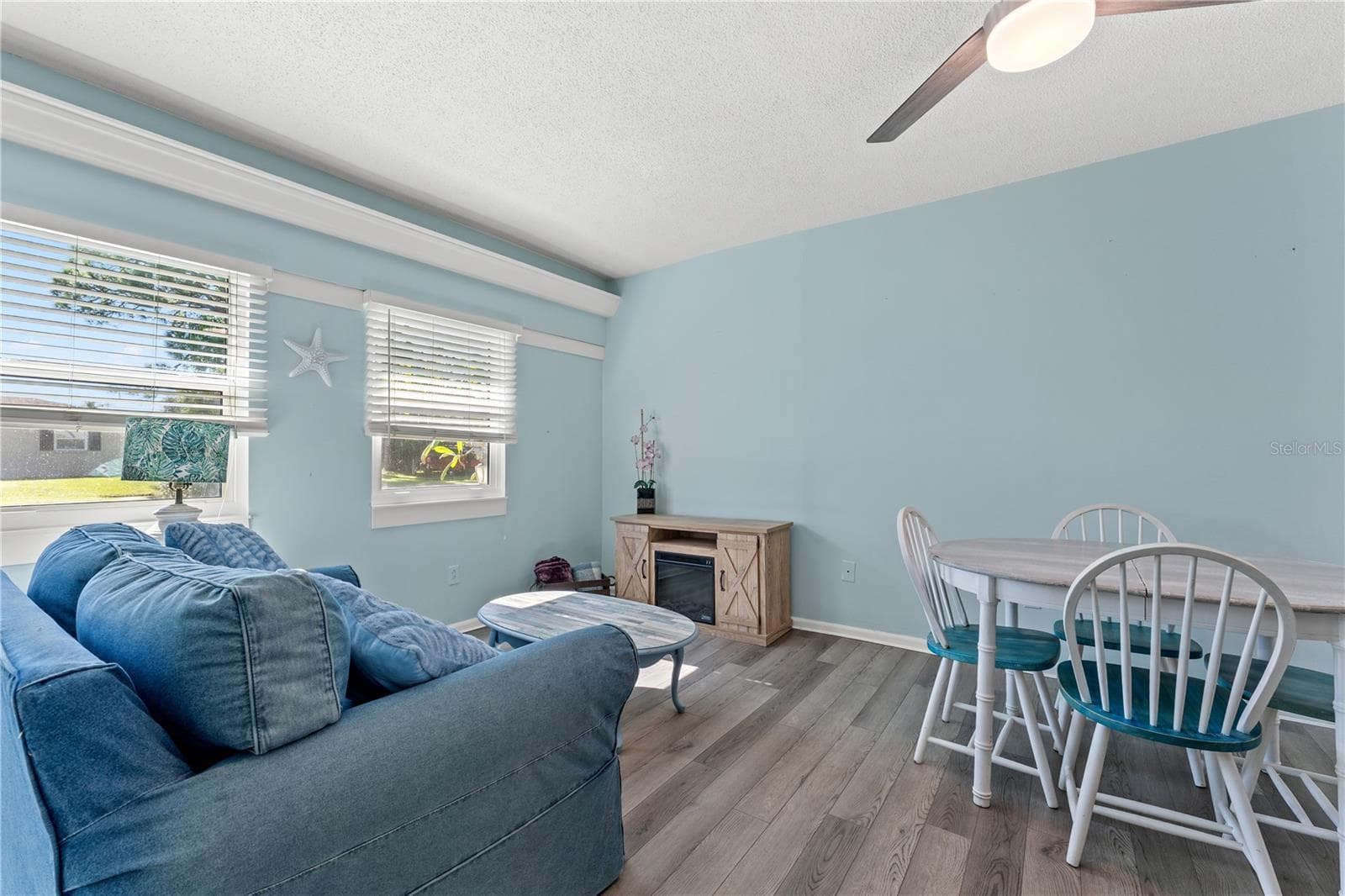 Single Family Residence at 424 CARMEL RD, VENICE, photo 27 of 35
