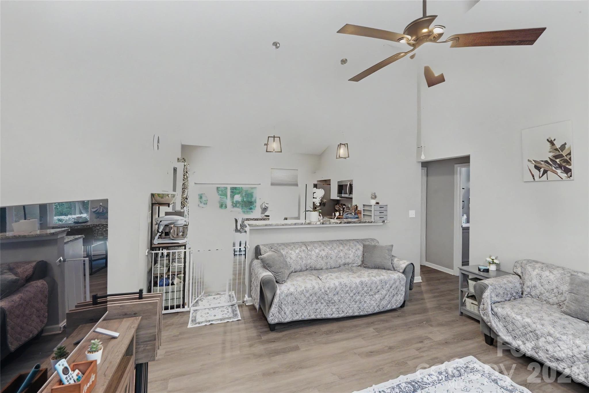 Single Family Residence at 119 Brown Street, Clover, photo 6 of 23
